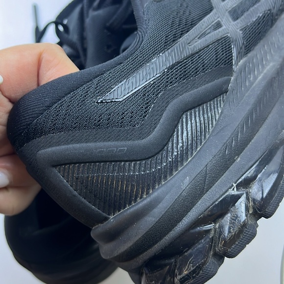 Asics GT-1000 Sneakers - Size 8.5 - N187-5 - Picture 6 of 6